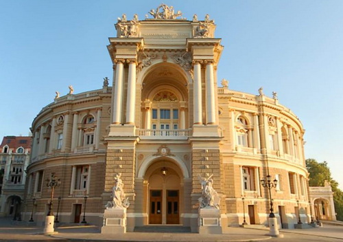opera2.jpg opera2.jpg